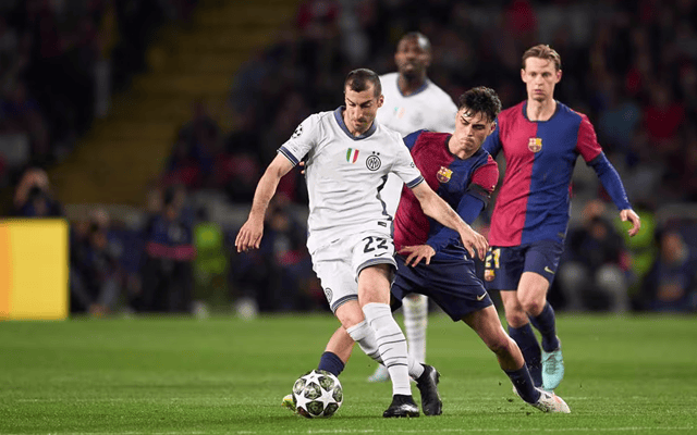 德国转会市场更新切尔西球员身价，帕尔默1.2亿欧居首（德转更新蓝军球员估值，帕尔默1.2亿欧登顶）