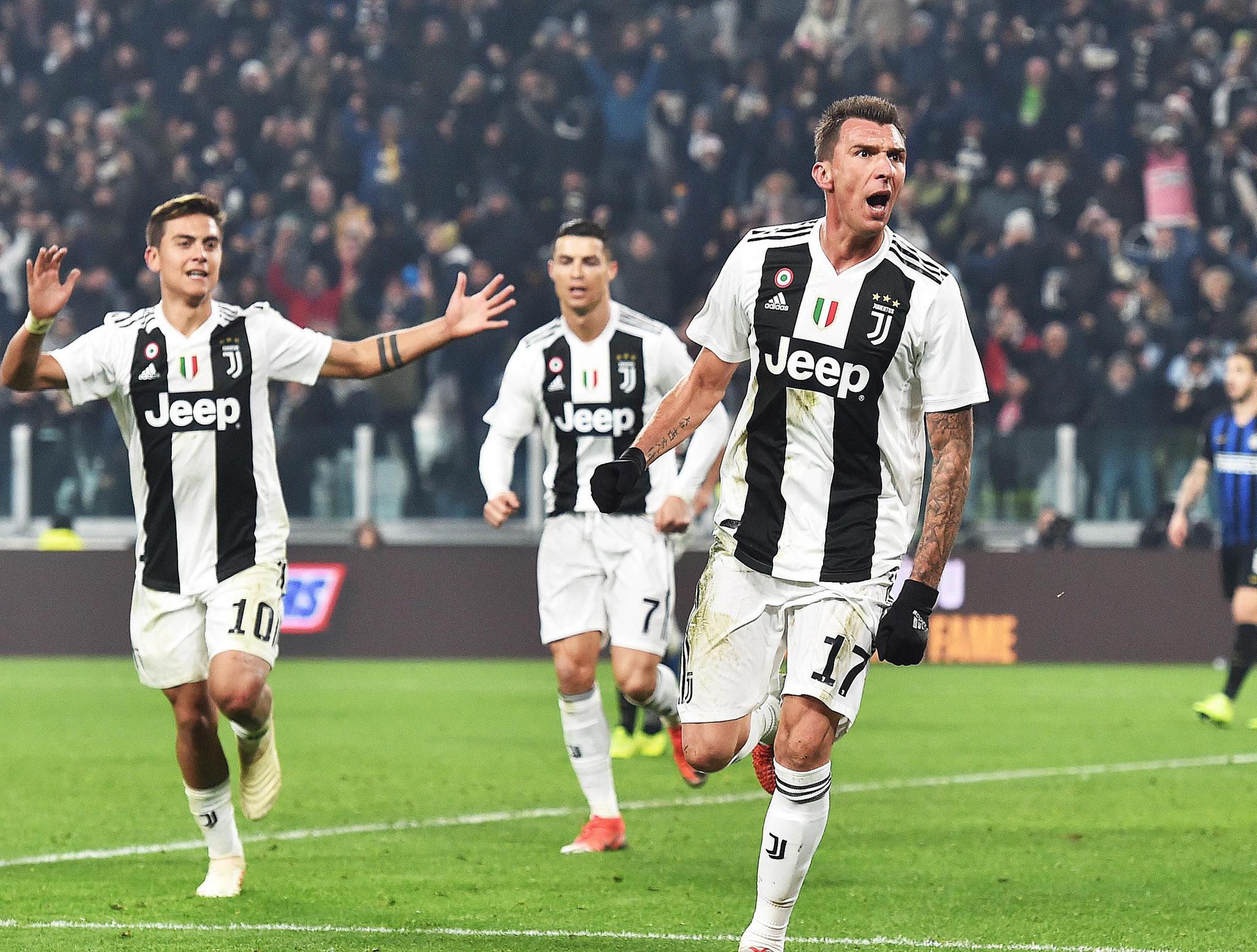 记者：阿隆索未进更衣室，卡瓦哈尔批裁判反被回呛是荒谬借口（记者称阿隆索未进更衣室，卡瓦哈尔质疑裁判被回击：荒谬借口）