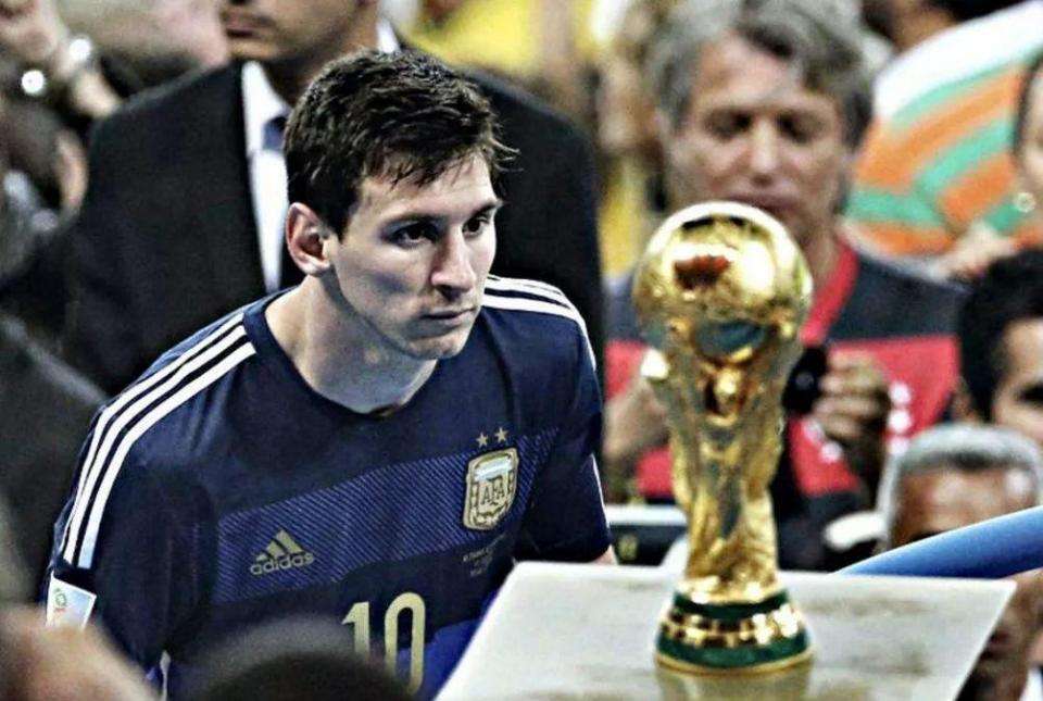 职业生涯第六次获奖，奥布拉克领取萨莫拉奖（奥布拉克生涯第六度荣膺萨莫拉奖）