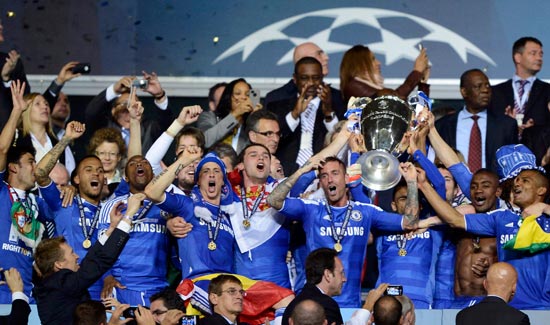 多特vs霍芬海姆：吉拉西、扬-科托、安塞尔米诺首发（多特蒙德对阵霍芬海姆：吉拉西、扬-科托、安塞尔米诺先发登场）