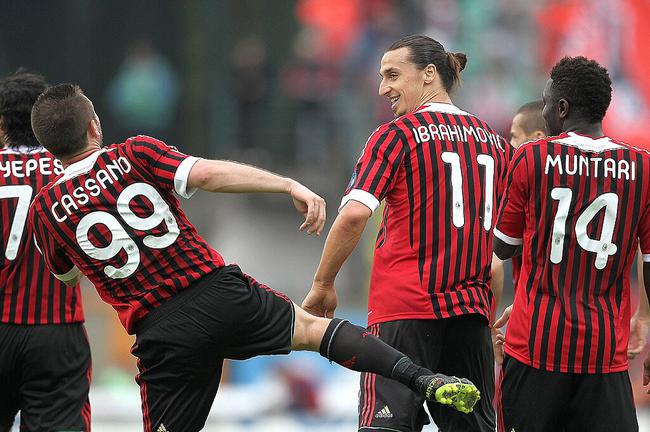 太阳报：狼队球迷团体将在对阵曼联前晚进场15分钟抗议老板（《太阳报》：狼队球迷组织拟在战曼联时晚入场15分钟抗议俱乐部老板）